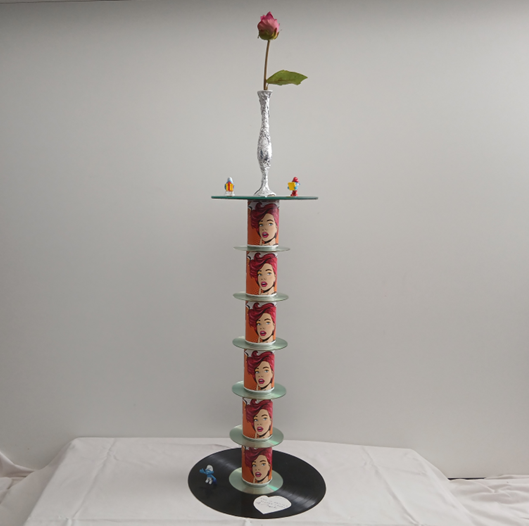 Pop art candle